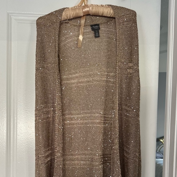 Long sleeve gold sweater - Picture 1 of 2